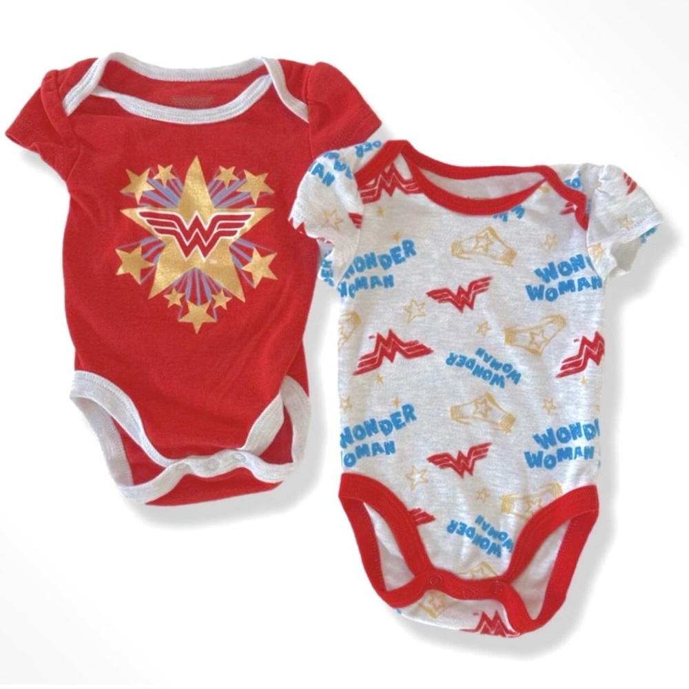 Wonder Woman Infant Set - Picture 2 of 11